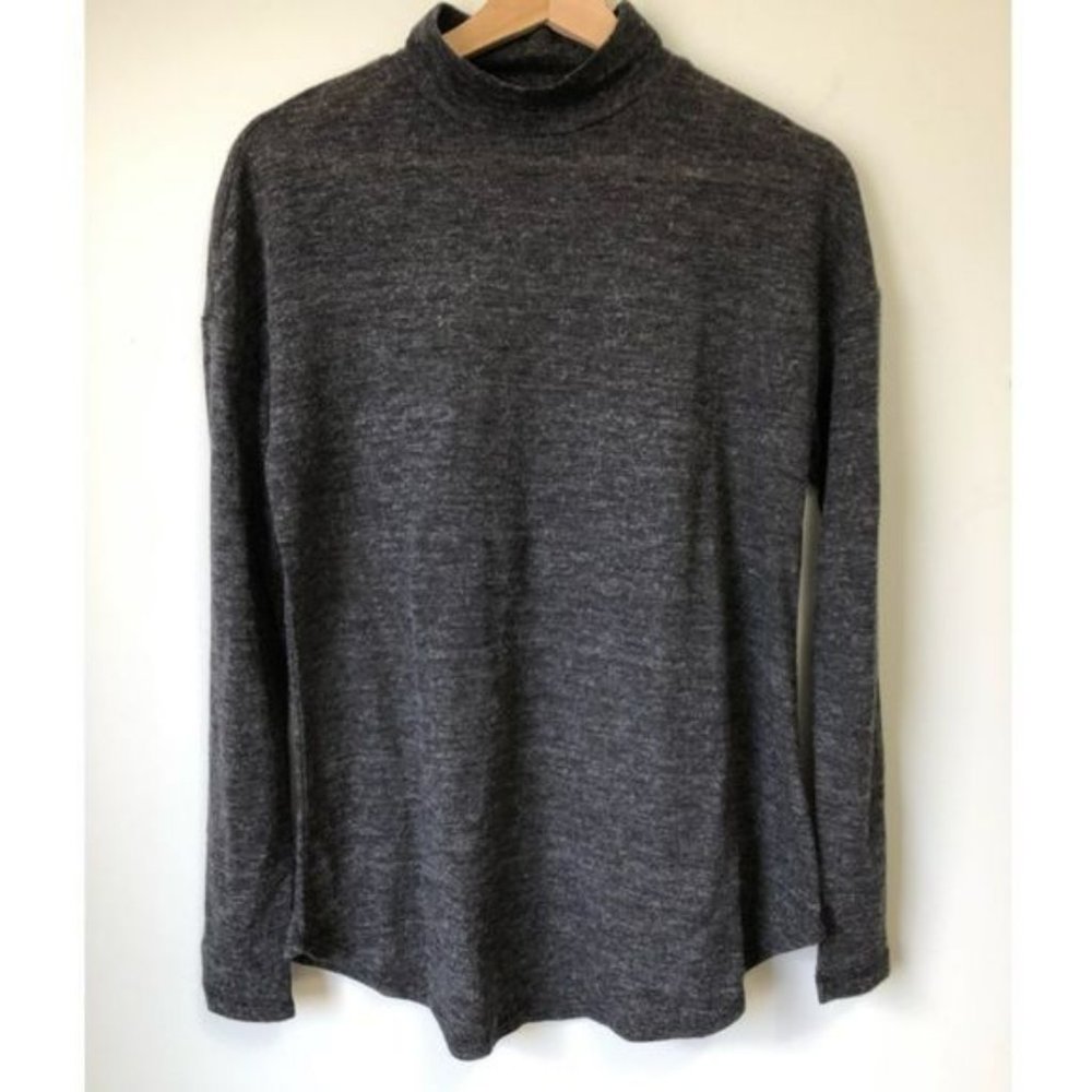 Soft grey?mock neck?size M